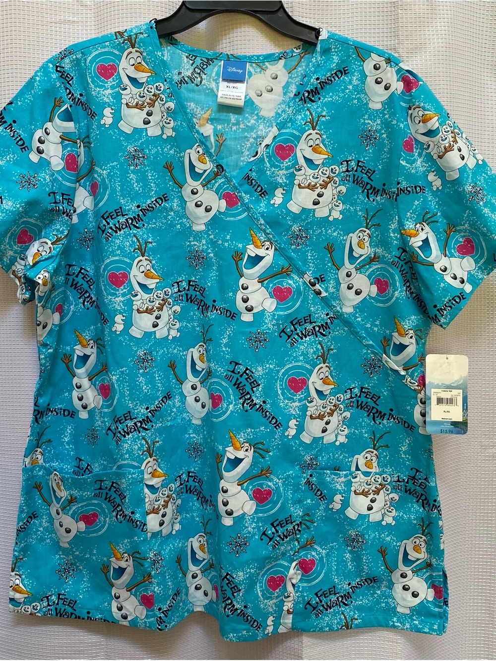 Ladies DISNEY FROZEN Scrub Top NWT Size XL